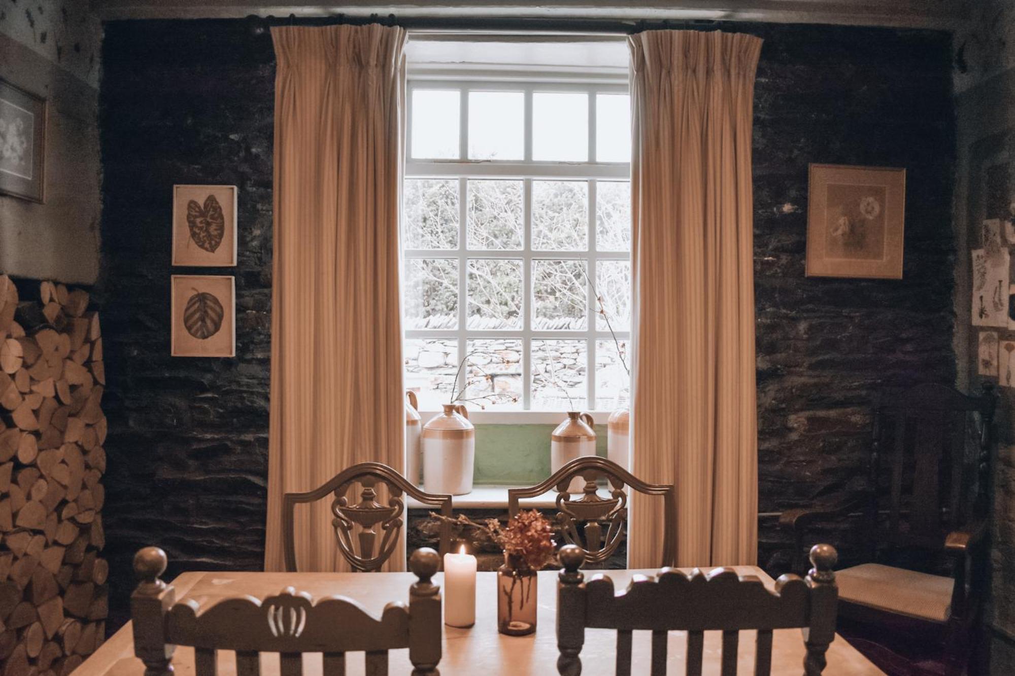 The Hare & Hounds Inn Bowland Bridge エクステリア 写真