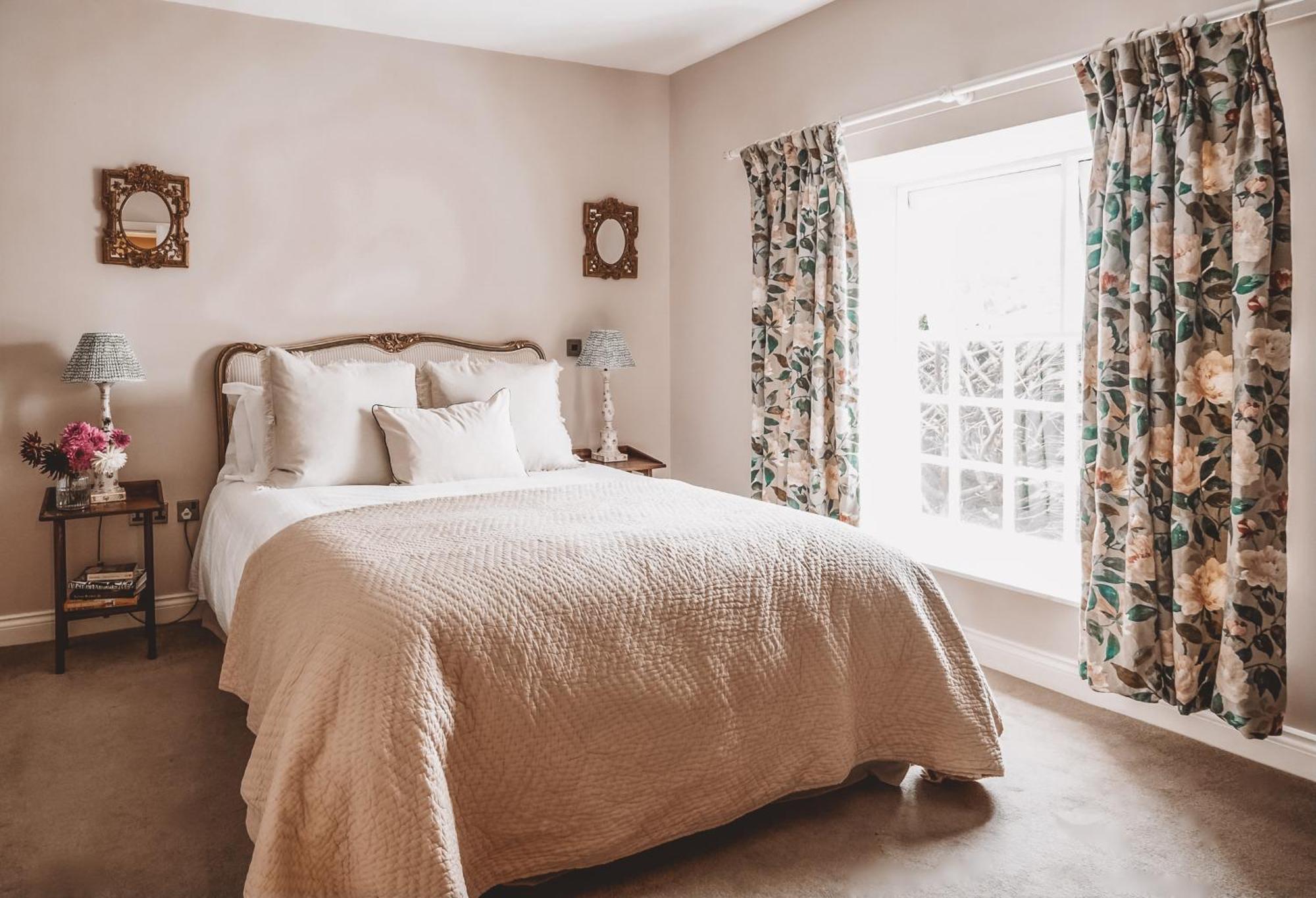 The Hare & Hounds Inn Bowland Bridge 部屋 写真